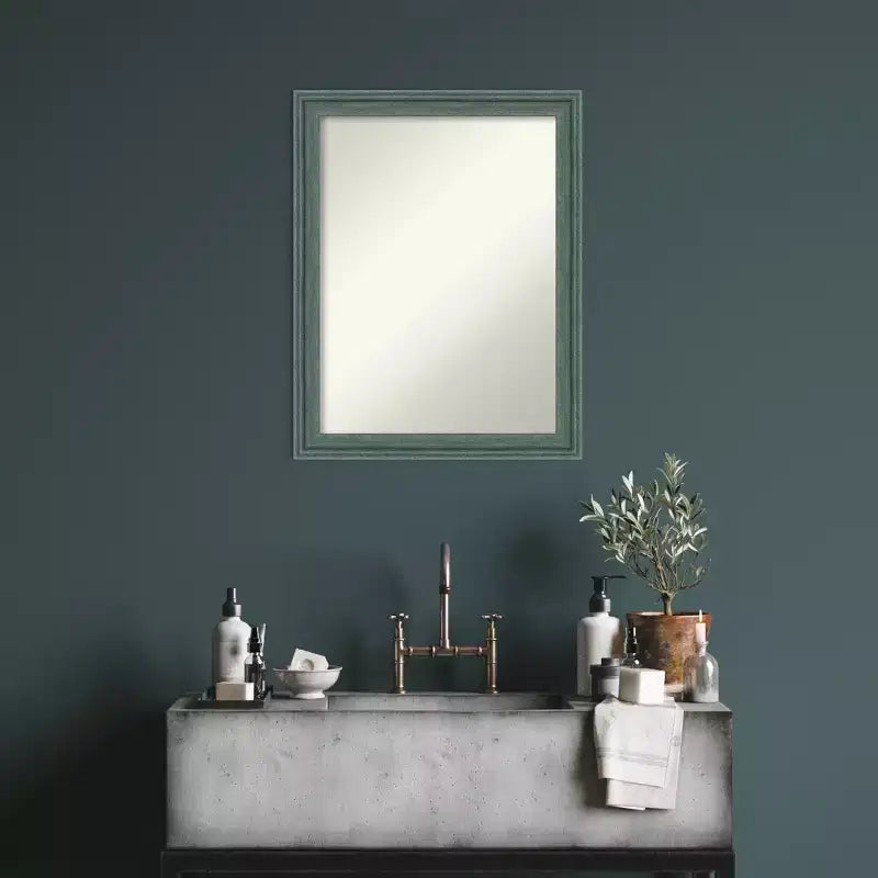 Miroir mural en bois recyclé 22"x28" pour lavabo, sarcelle/gris - Amanti Art : Rectangle moderne, sans assemblage