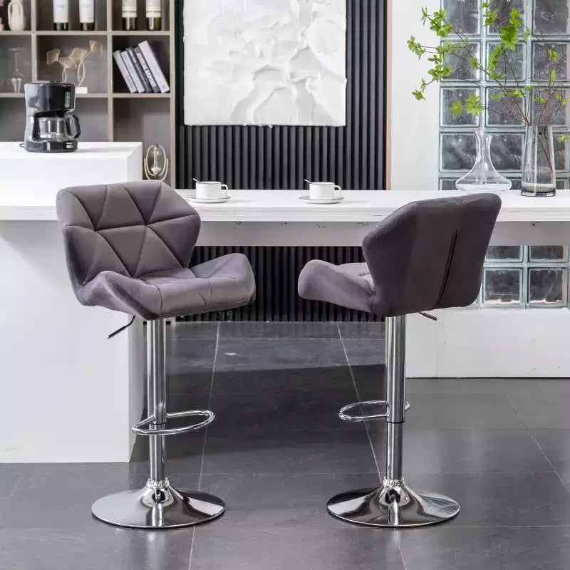 Tabourets de bar pivotants à hauteur réglable Breni Velvet Diamond Tufted, lot de 2, gris