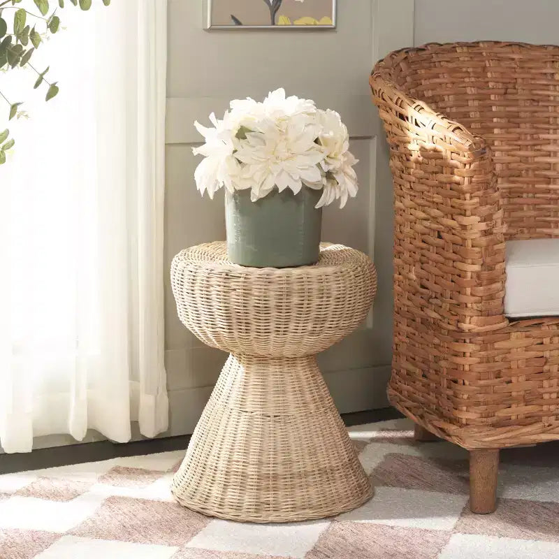 Table d'appoint/Tabouret Tritan en rotin - STL6502A - Naturel - Safavieh