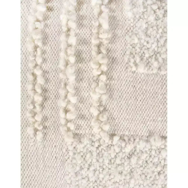 Tabouret surdimensionné tissé main en patchwork de bouclette blanche