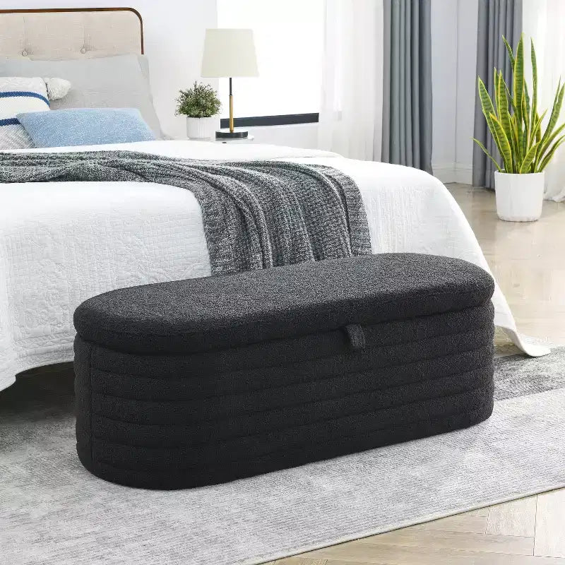 Banc ottoman rembourré Zeus et Ruta de 45,5 po de largeur, tabouret de bout de lit de rangement en tissu avec charnière de sécurité