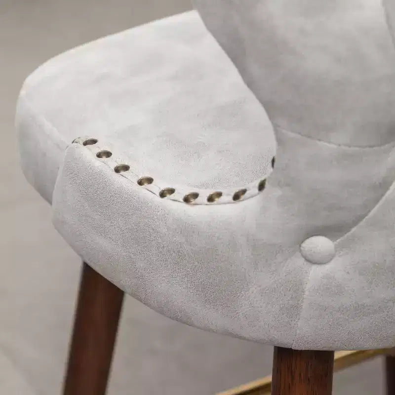 Tabouret de comptoir Roundhill Furniture Nevis de style moderne du milieu du siècle en similicuir touffeté avec garniture cloutée, blanc, ensemble de 2