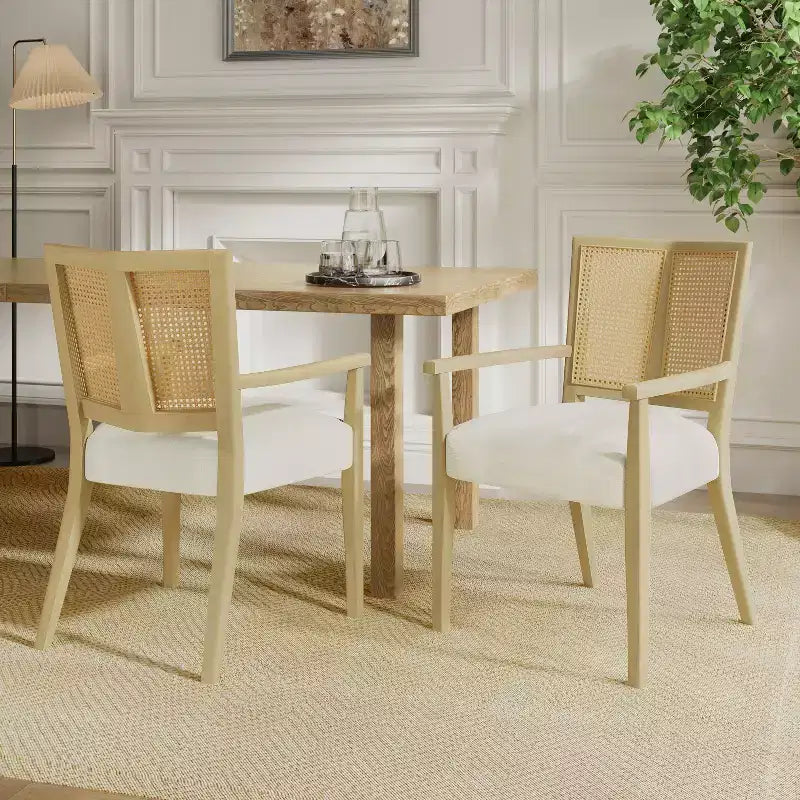 Chaises de salle à manger capitonnées en bois d'hévéa Hana de Christopher Knight Home avec sangles en rotin (lot de 2)