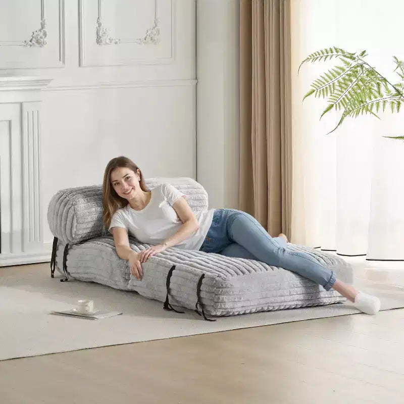 Christopher Knight Home Maegan – Pouf convertible moderne pliable en fausse fourrure avec oreiller