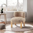 Fauteuil d'appoint sans accoudoirs en peluche de luxe en fausse fourrure, pieds en bois élégants pour salon, chambre, appartement ou balcon - Panipeachy