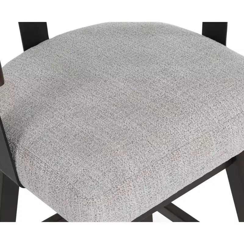 Signature Design by Ashley Haddigan Tabourets de bar pivotants rembourrés, hauteur comptoir, lot de 2, assise grise avec cadre marron foncé