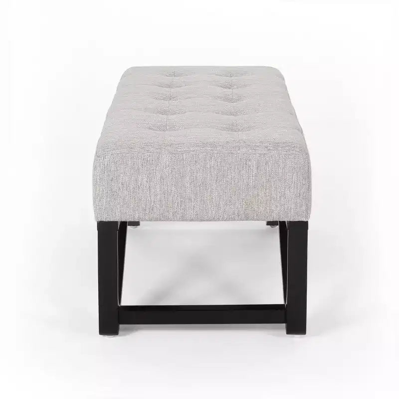 Ottoman rectangulaire Okak avec coussin, banc de bout de lit avec pieds élégants, repose-pieds pour salon, chambre à coucher, entrée