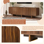 Meuble TV Whisen de style rétro en grain de bois, console média rustique, meuble TV à base robuste avec porte ondulée pour téléviseurs jusqu'à 75 pouces