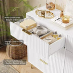 Commode cannelée COZONY avec 8 tiroirs, commode en bois moderne de 140 cm de large avec poignées métalliques, commode de chambre et meuble TV pour salon