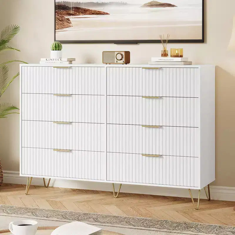 Commode cannelée COZONY avec 8 tiroirs, commode en bois moderne de 140 cm de large avec poignées métalliques, commode de chambre et meuble TV pour salon