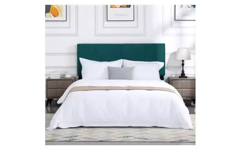 Okak Lit plateforme queen size élégant avec tête de lit capitonnée et support à lattes, lit en bois classique pour chambre principale