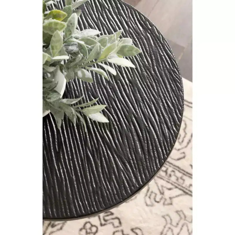 Toile encadrée Kate and Laurel Sylvie Zen Garden 1 par Kelly Knaga