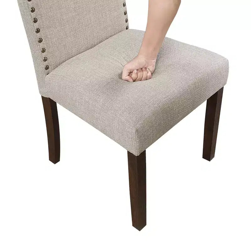 Chaises de salle à manger GDFStudio Bennett au design classique moderne, avec assise et dossier en tissu texturé et clous décoratifs (Lot de 2)