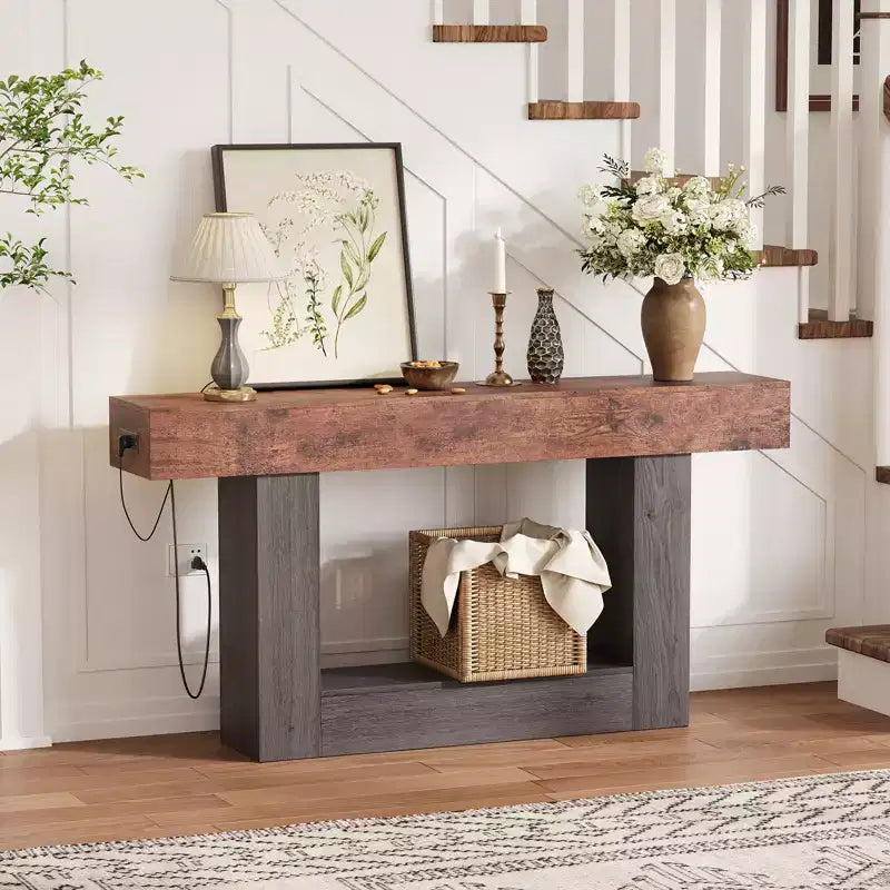Table d'entrée de 63 pouces, console étroite et longue à 2 niveaux avec rangement et station de charge, table de canapé en bois de style ferme derrière le canapé pour l'entrée, le foyer