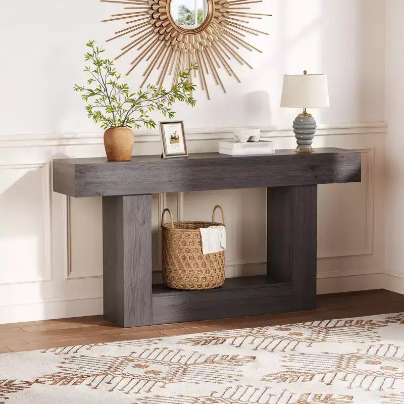 Table d'entrée de 63 pouces, console étroite et longue à 2 niveaux avec rangement et station de charge, table de canapé en bois de style ferme derrière le canapé pour l'entrée, le foyer