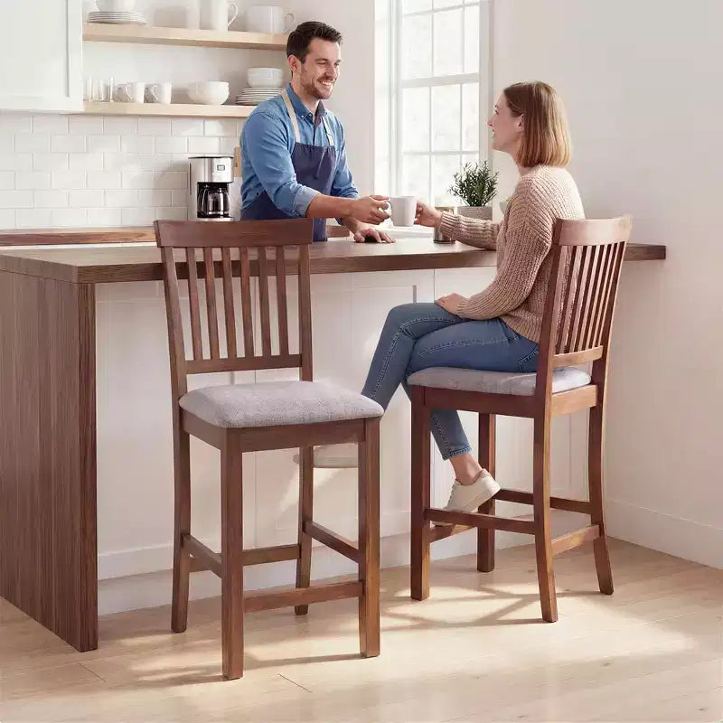 HOMCOM Lot de 2 tabourets de bar, tabourets de bar modernes rembourrés avec dossier haut et pieds en bois d'hévéa, chaises de cuisine hauteur comptoir, gris et marron foncé