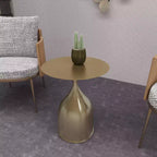 Chaise de salle à manger moderne LeisureMod Kora en similicuir – Assise rembourrée avec pieds en acier épurés