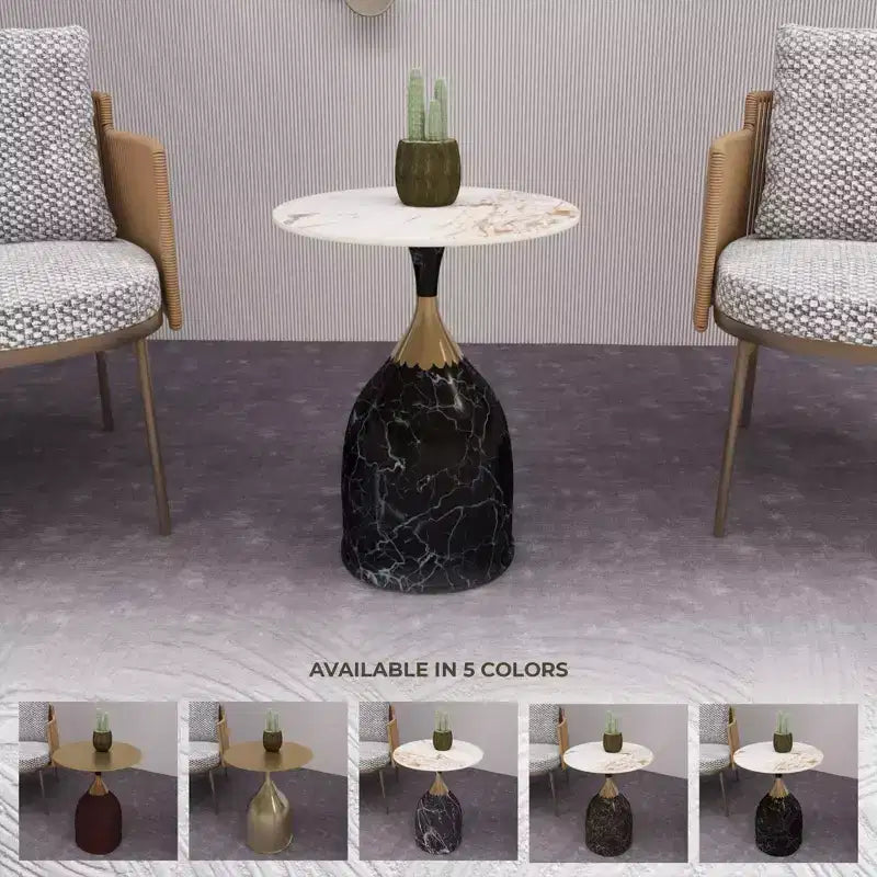 Chaise de salle à manger moderne LeisureMod Kora en similicuir – Assise rembourrée avec pieds en acier épurés