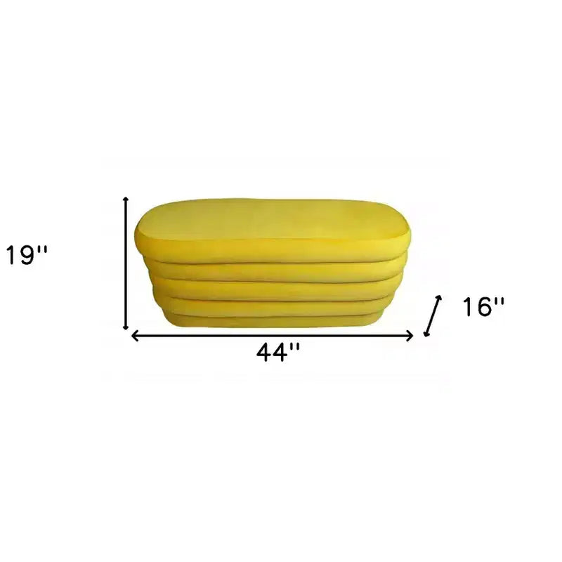 HomeRoots 44 Poufs ovales capitonnés en velours jaune