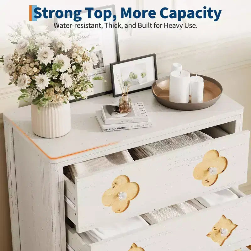 Commode haute à 5 tiroirs cannelés, Grande armoire de rangement de chambre avec tiroirs décoratifs en rotin Bohème, Organisateur de vêtements pour chambre à coucher, chambre de bébé et salon