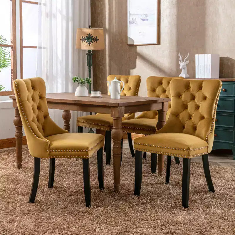 Harrington Collection Chaises de salle à manger modernes en velours capitonné, pieds en bois massif avec garniture cloutée, lot de 2 chaises d'appoint contemporaines rembourrées, doré
