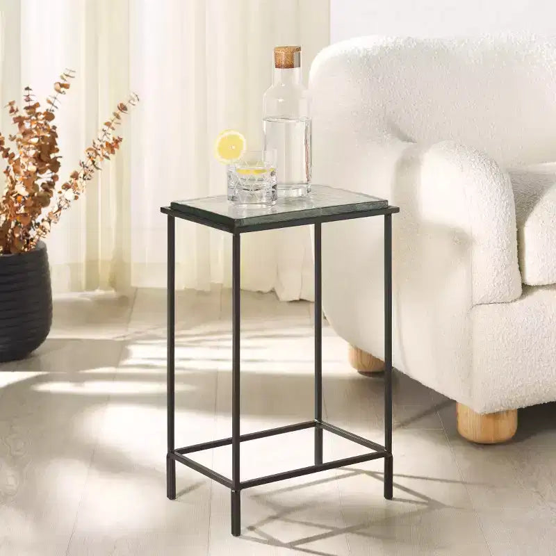 Table d'appoint en verre coulé Ferguson - SFV7911 - Noir/Transparent - Safavieh Couture
