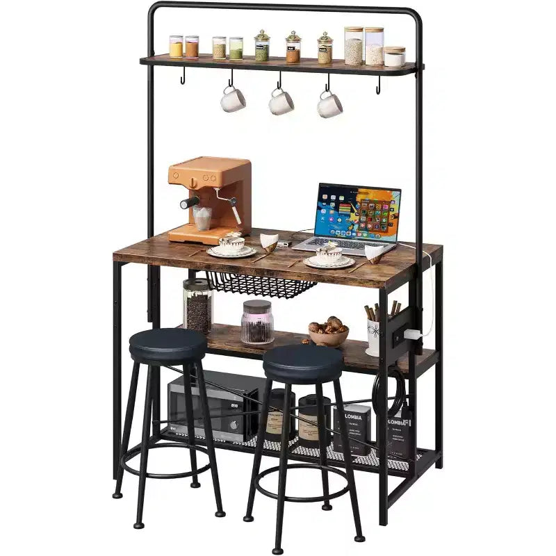 Îlot de cuisine industriel avec prise de courant et 2 tabourets de bar, étagère à 3 niveaux avec 5 crochets, table de bar à café pour four à micro-ondes pour salle à manger
