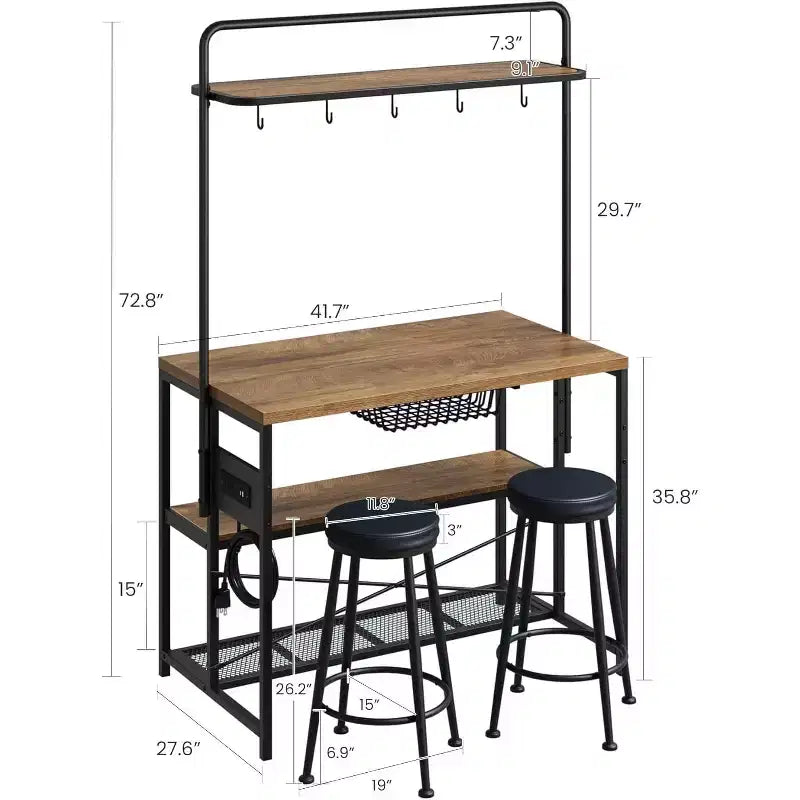 Îlot de cuisine industriel avec prise de courant et 2 tabourets de bar, étagère à 3 niveaux avec 5 crochets, table de bar à café pour four à micro-ondes pour salle à manger