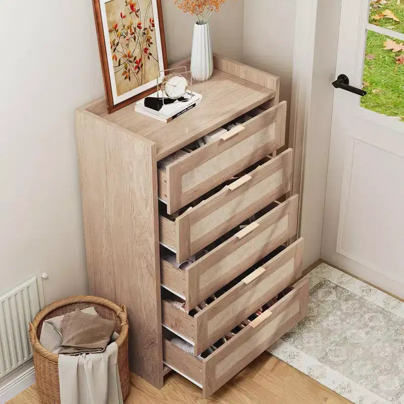 Commode haute Garvee de 117 cm à 5 tiroirs, commode de rangement en rotin à 5 tiroirs pour chambre, salon ou couloir
