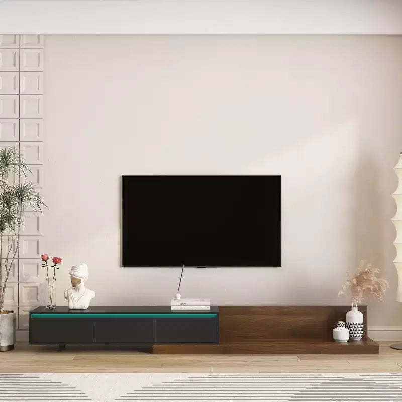 Meuble TV GDFStudio Ramsey extensible avec rangement et éclairage LED