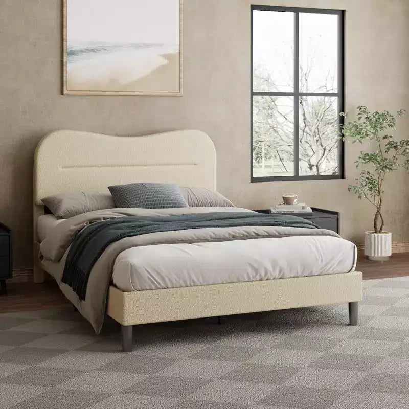 Cadre de lit rembourré grand format Tête de lit nuage douce Tissu Boucle Teddy Beige Plateforme de lit Aucun sommier tapissier requis Conception silencieuse