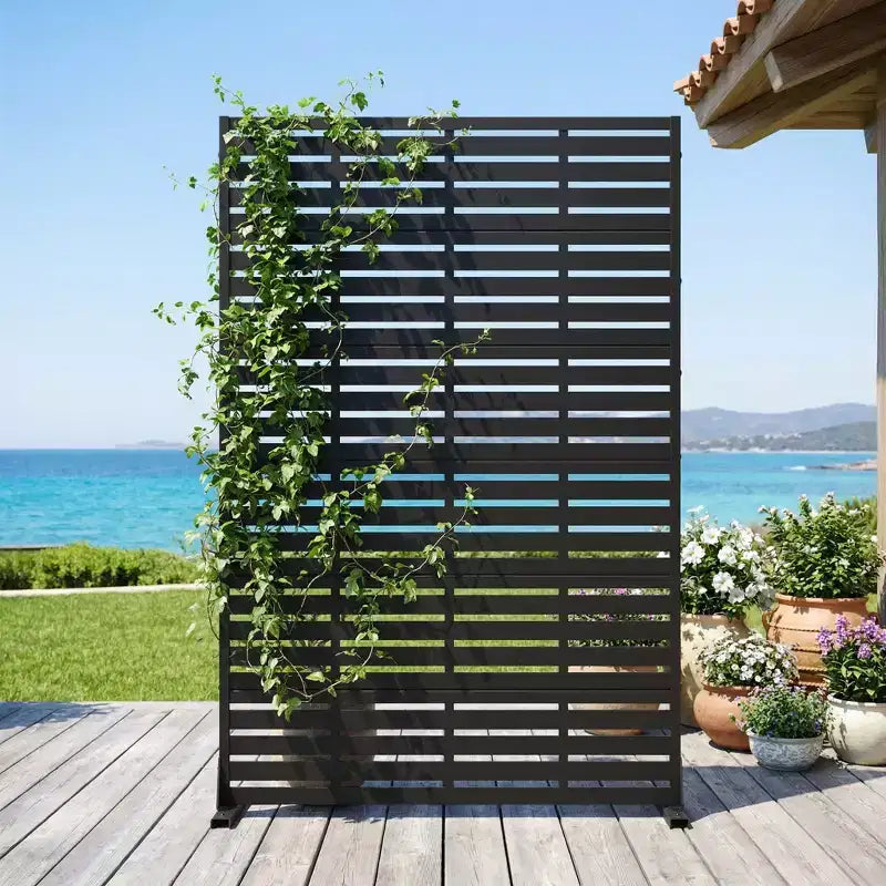 Paravent d'extérieur Dovelina 72H x 47W en métal, panneaux de clôture autoportants noirs pour jardin, terrasse, cour