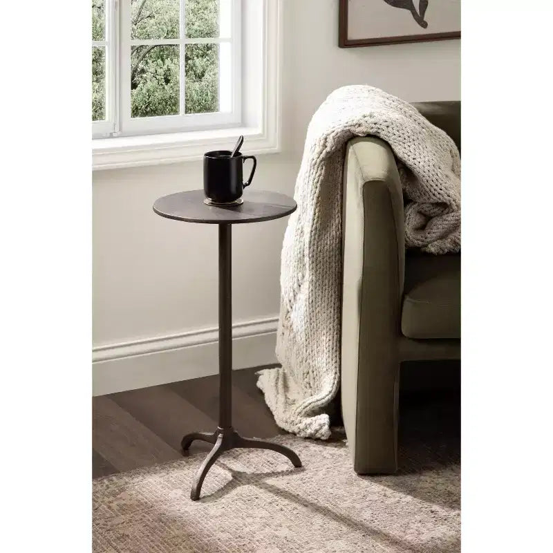 Table d'appoint ronde en métal Kate et Laurel Henshall, Bronze, 12x12x24