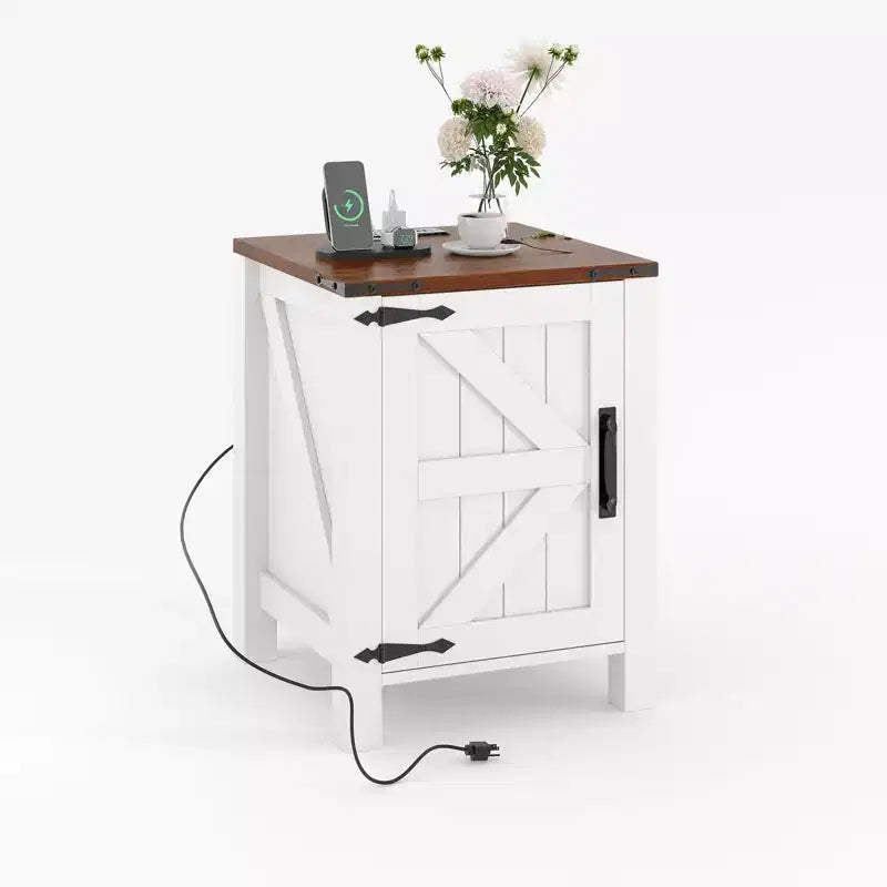 Lot de 2 tables de chevet de ferme avec station de recharge, table de nuit rustique avec porte de grange et étagère réglable, petite table d'appoint pour chambre et salon.