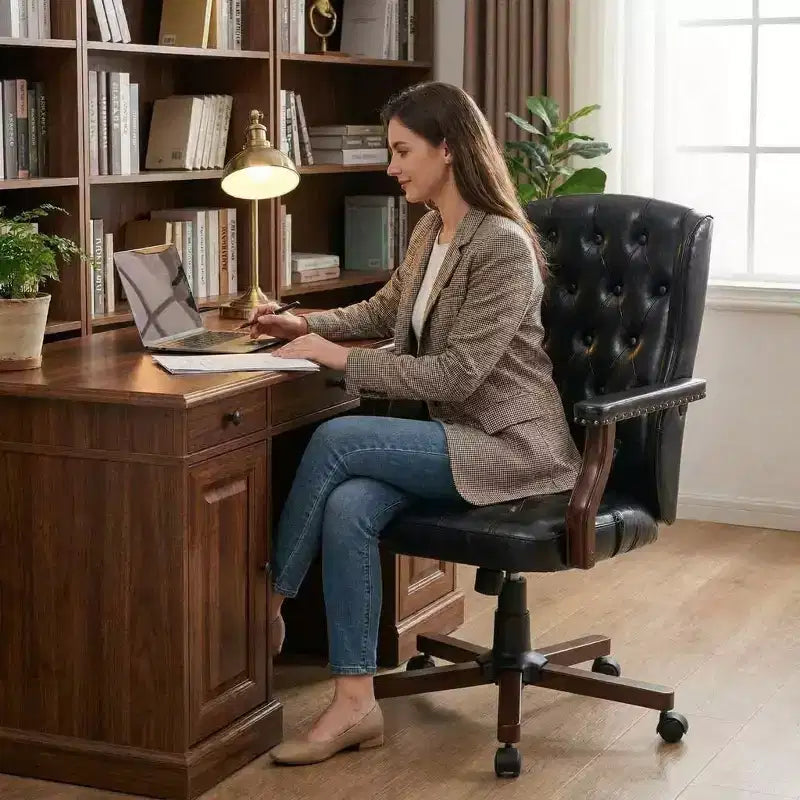Fauteuil de bureau de direction avec dossier à oreilles et pivotant pour le bureau à domicile