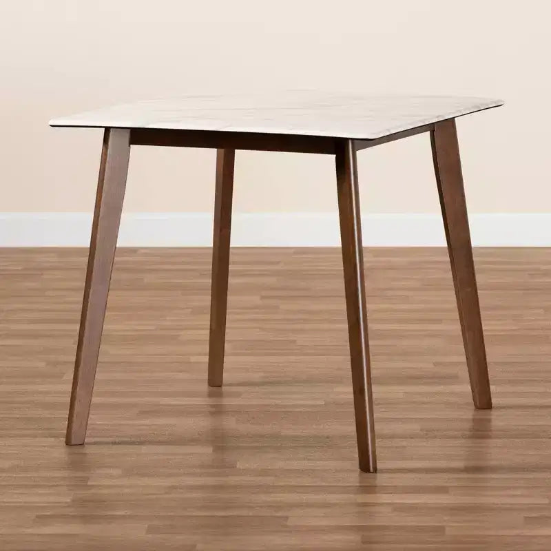 Table à manger Kaylee en bois blanc/marron - Baxton Studio : Plateau en faux marbre, forme carrée, pieds évasés