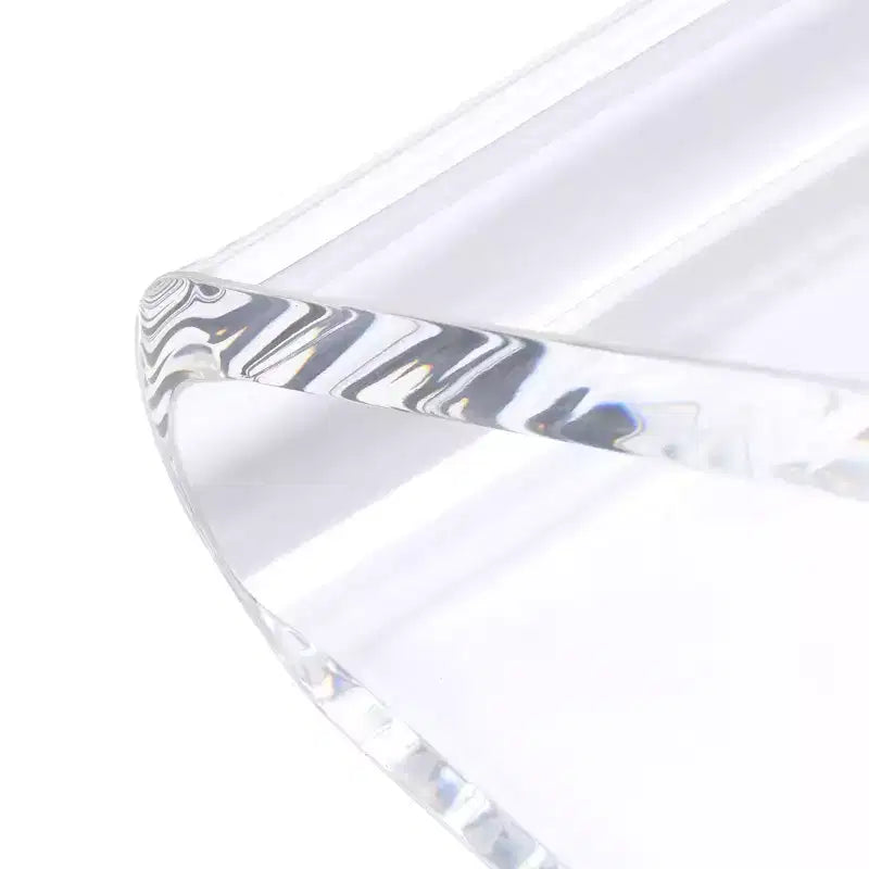Chaise Z en acrylique transparent Peek – Picket House Furnishings : chaise moderne en Plexiglas sans accoudoirs, sans coussin