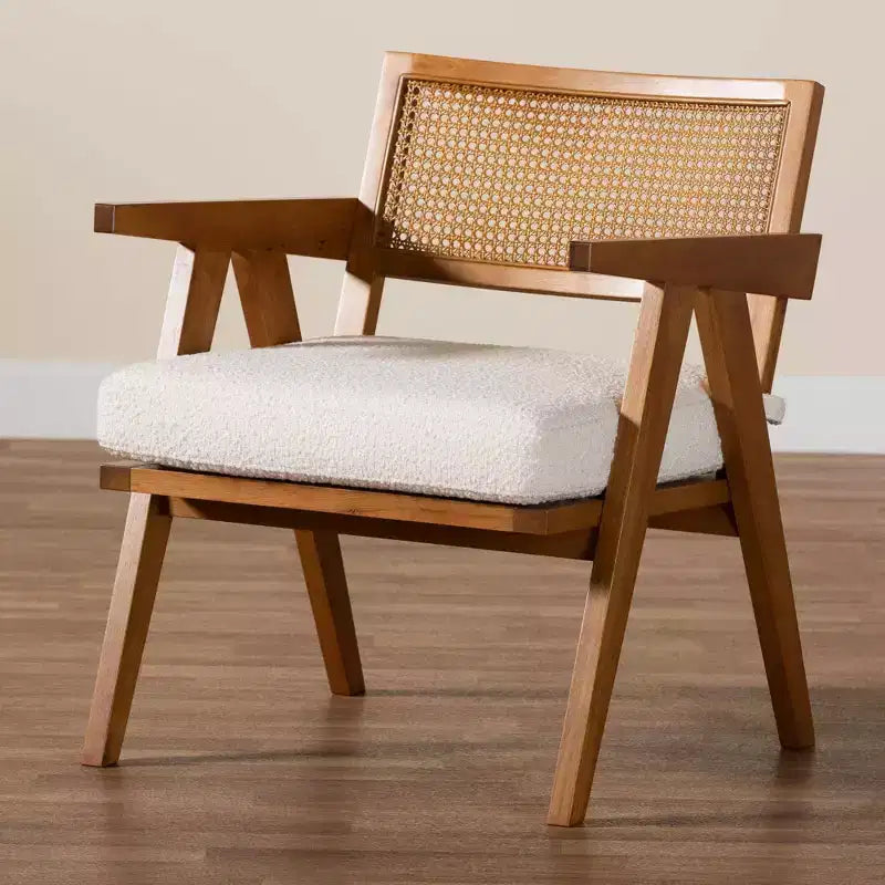 Fauteuil Baxton Studio Jetsam en tissu bouclé et bois crème/noyer marron : meuble d'appoint rembourré