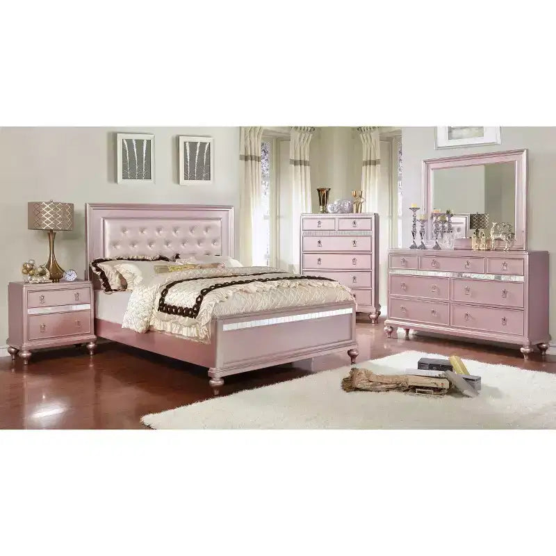 Lit Jumeau Rembourré Coleman Or Rose - HOMES: Inside + Out : Bouton en Cristal, Pied de Lit Miroir, Style Vintage