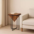 Table d'appoint Urban Port en bois, forme pyramidale, 26 pouces, avec base en métal croisé, marron/noir