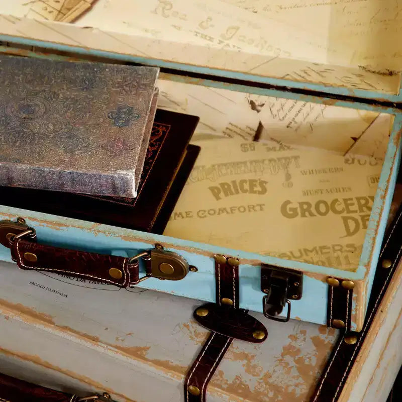 Lot de 3 Malles rectangulaires en bois effet vieilli - Olivia & May : Finition polyuréthane, Aucun assemblage requis