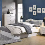 Lit Queen Perse 83 po, finition blanche – Acme Furniture