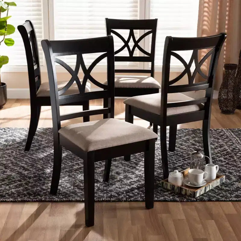 Lot de 4 chaises de salle à manger Clarke - Baxton Studio