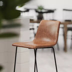 Tabourets de bar Merrick Lane de 76 cm de hauteur avec siège baquet en similicuir, lot de 2