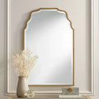 Miroir mural décoratif rectangulaire Noble Park avec cadre arqué ondulé biseauté moderne doré antique 26 de large pour salle de bain
