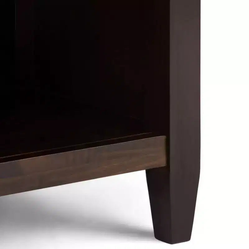 Table de chevet 24" en bois massif Sterling - WyndenHall