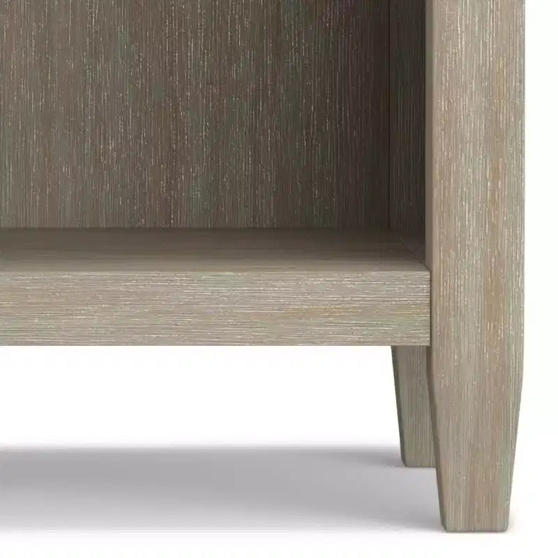 Table de chevet 24" en bois massif Sterling - WyndenHall
