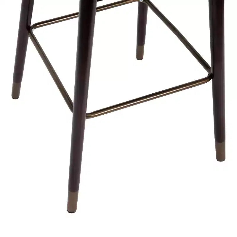 Tabouret de bar rembourré Emma et Oliver avec cadre en bois – Lot de 2