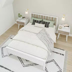 Lit plateforme scandinave double Max & Lily, en bois massif avec tête de lit pour enfants