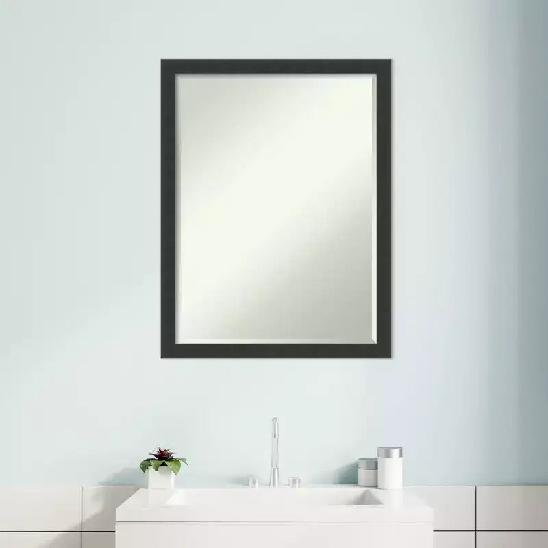 Miroir mural de salle de bain Amanti Art Mezzanotte noir biseauté en bois 26 x 20 po